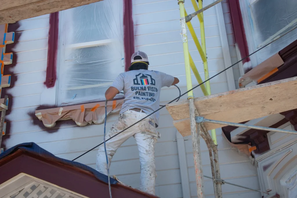 تسليم مشروع ترميم في نجران